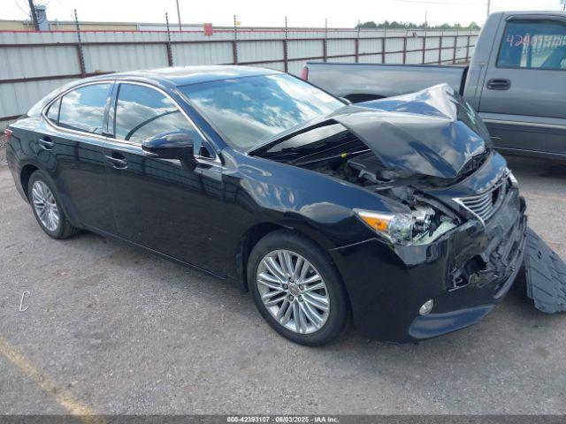  Salvage Lexus Es