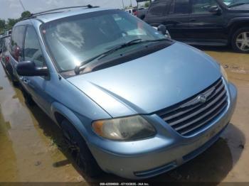  Salvage Chrysler Town & Country