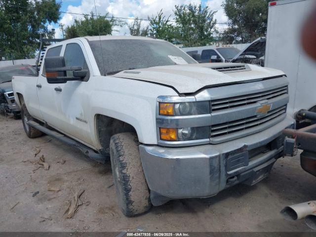  Salvage Chevrolet Silverado 2500