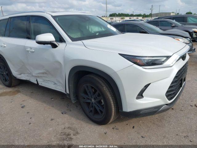  Salvage Toyota Grand Highlander