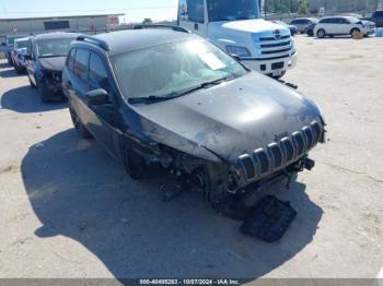  Salvage Jeep Cherokee