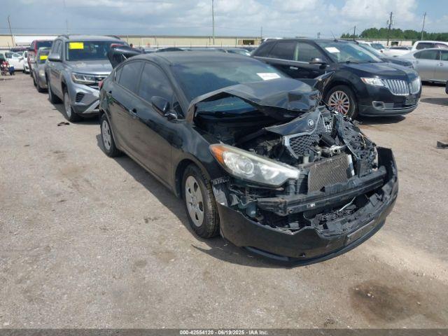  Salvage Kia Forte