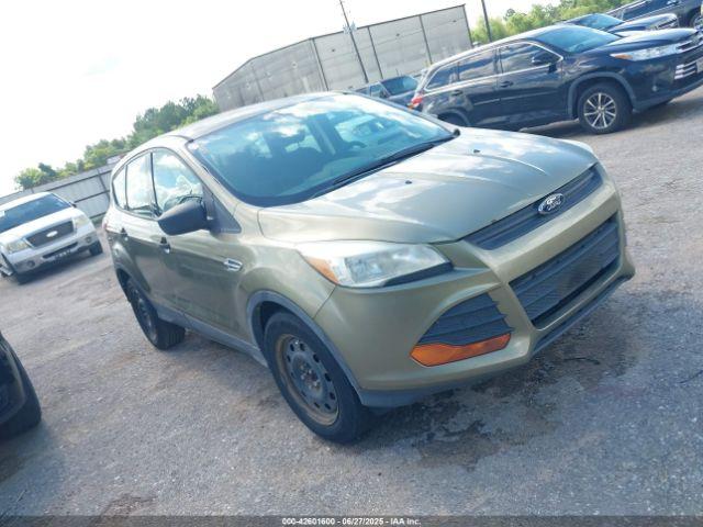  Salvage Ford Escape