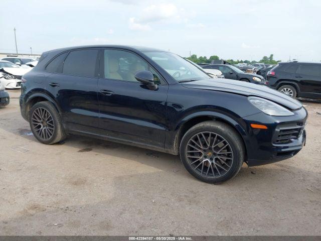  Salvage Porsche Cayenne