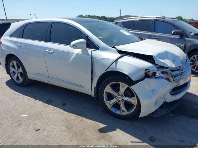  Salvage Toyota Venza