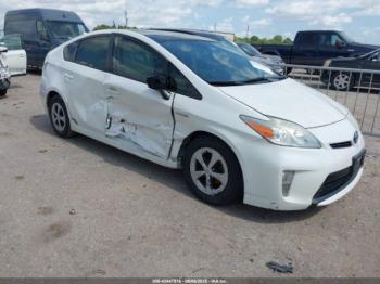  Salvage Toyota Prius