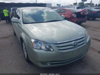  Salvage Toyota Avalon
