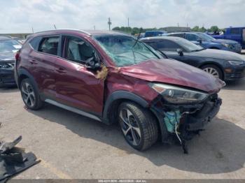  Salvage Hyundai TUCSON