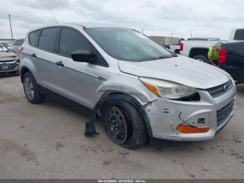  Salvage Ford Escape