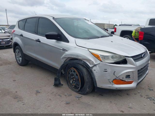  Salvage Ford Escape