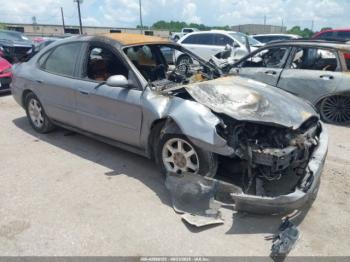  Salvage Ford Taurus