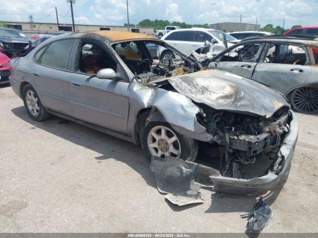  Salvage Ford Taurus