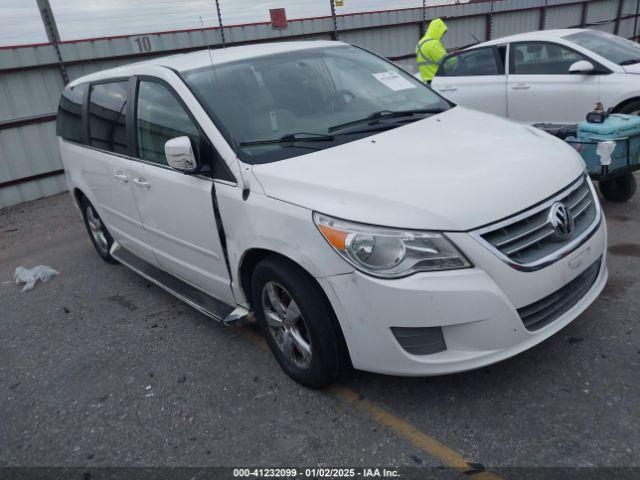  Salvage Volkswagen Routan