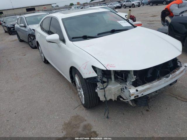  Salvage Lexus Es