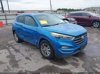  Salvage Hyundai TUCSON