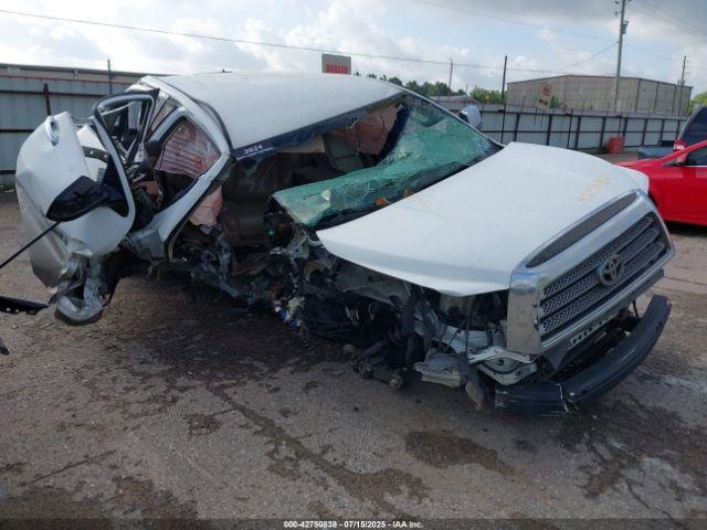  Salvage Toyota Tundra