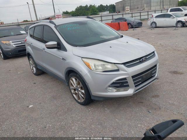  Salvage Ford Escape