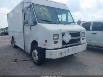  Salvage Freightliner Chassis