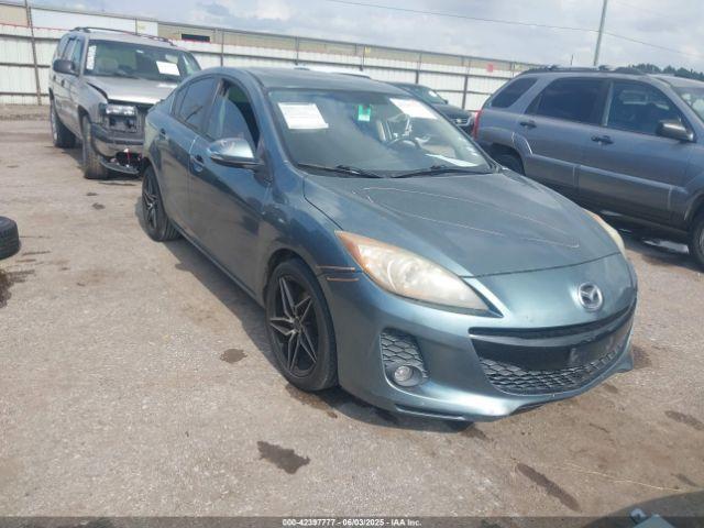  Salvage Mazda Mazda3