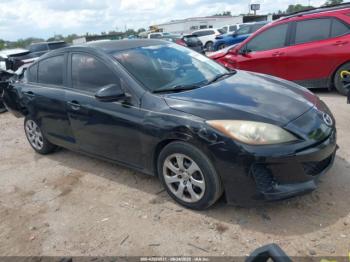  Salvage Mazda Mazda3