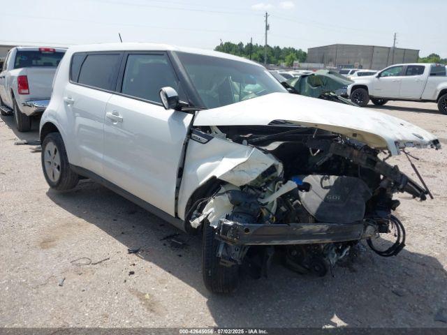  Salvage Kia Soul