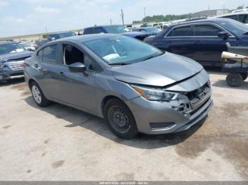 Salvage Nissan Versa