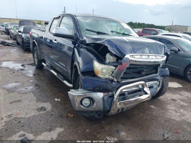  Salvage Toyota Tundra