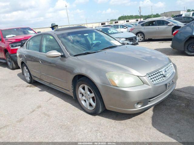  Salvage Nissan Altima