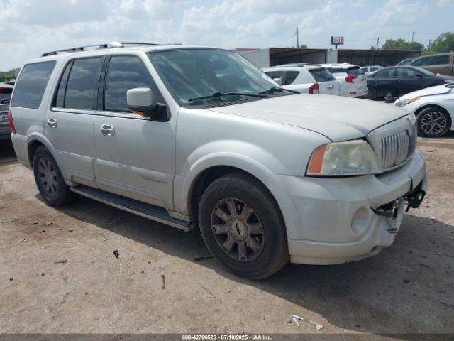  Salvage Lincoln Navigator