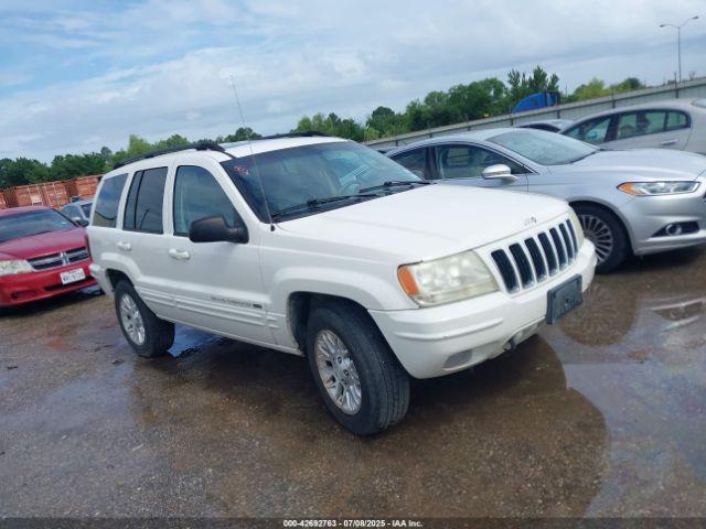  Salvage Jeep Grand Cherokee