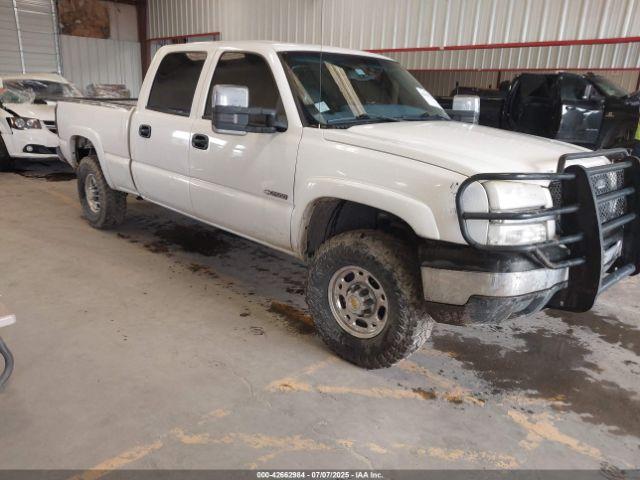  Salvage Chevrolet Silverado 2500