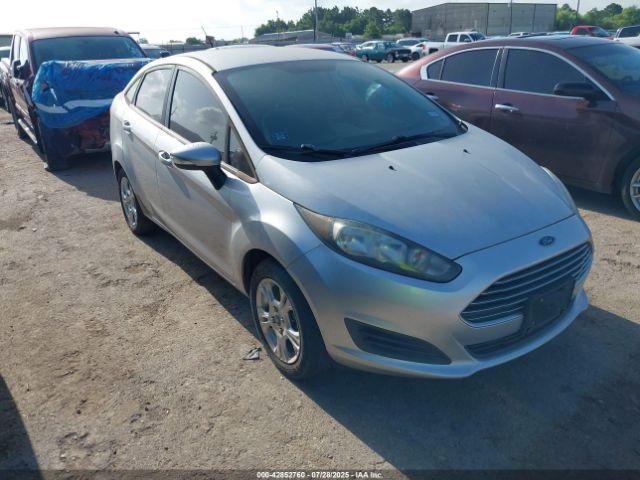  Salvage Ford Fiesta
