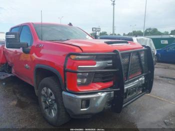  Salvage Chevrolet Silverado 2500