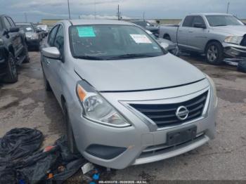  Salvage Nissan Versa