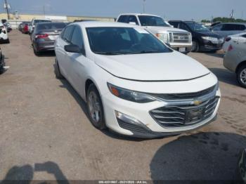  Salvage Chevrolet Malibu