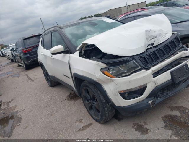  Salvage Jeep Compass