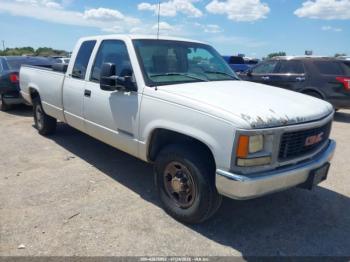  Salvage GMC Sierra 2500