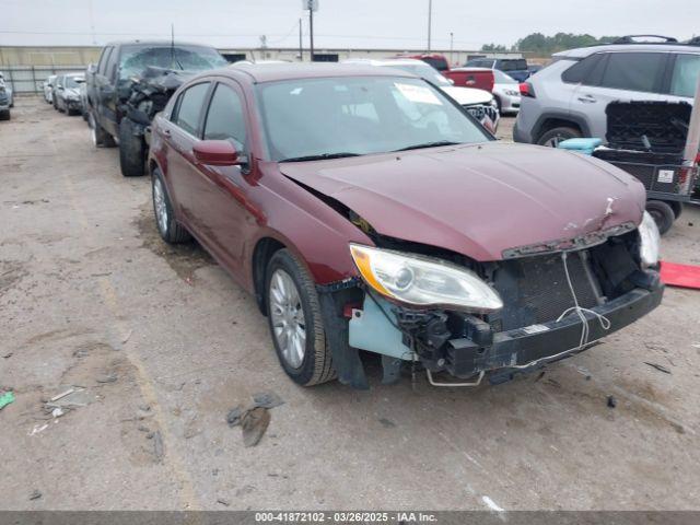  Salvage Chrysler 200