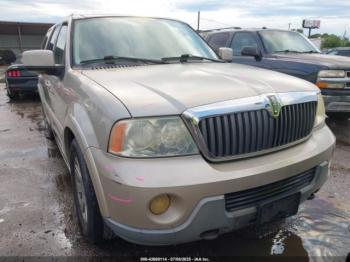  Salvage Lincoln Navigator