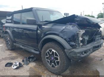  Salvage Ford Bronco