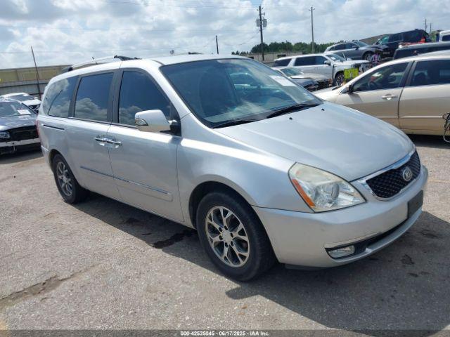  Salvage Kia Sedona