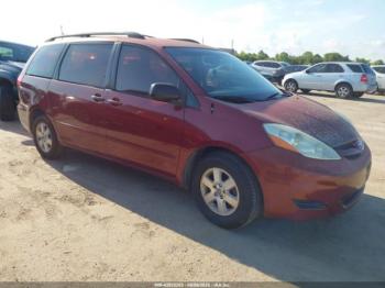  Salvage Toyota Sienna