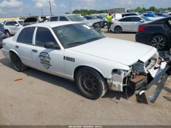  Salvage Ford Crown Victoria