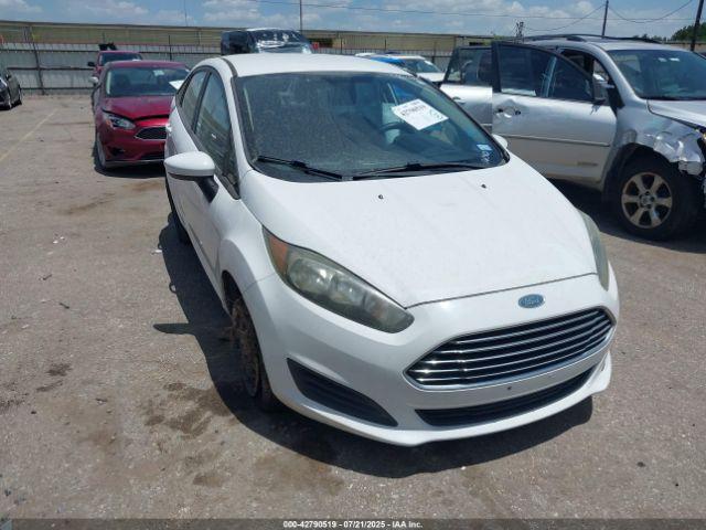  Salvage Ford Fiesta