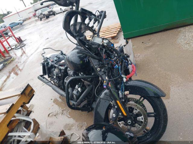  Salvage Harley-Davidson Flhxs