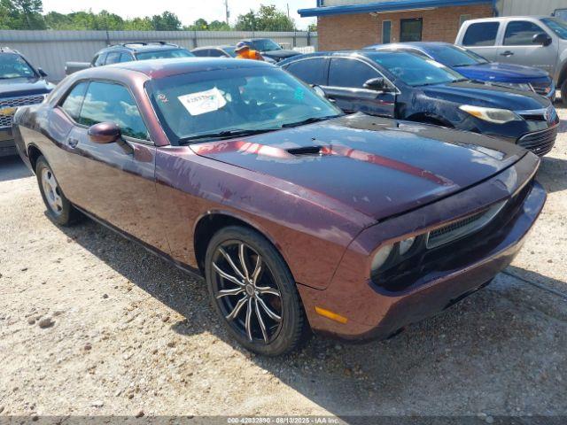  Salvage Dodge Challenger