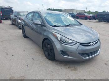  Salvage Hyundai ELANTRA