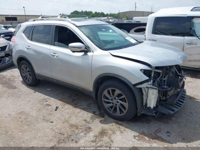  Salvage Nissan Rogue