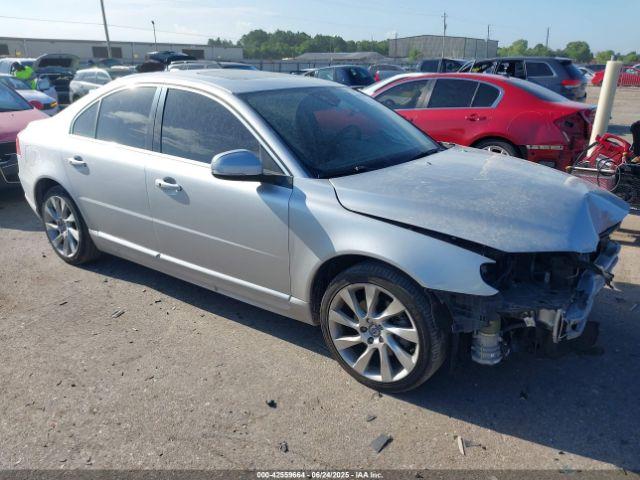  Salvage Volvo S80