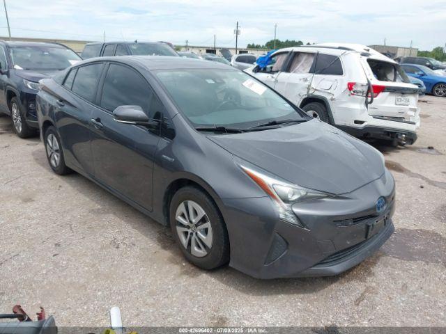  Salvage Toyota Prius